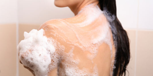 Plongez sous la douche : découvrez le gel douche Miraria